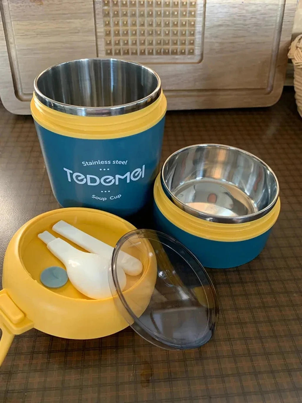 Scoffco Tedemei 6720 Lunch Box features a 2-layer stainless steel design with 710 ml capacity