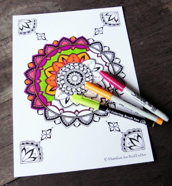 DOMS MANDALA COLOURING KIT