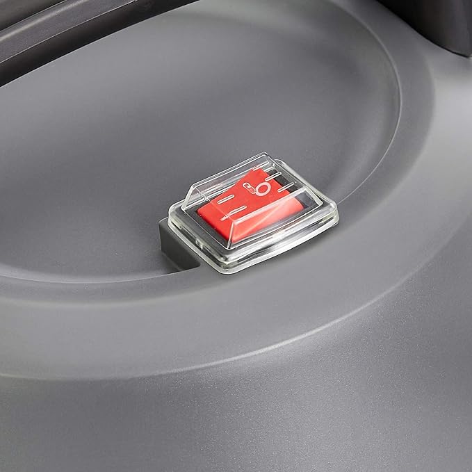 amazon basics Wet and Dry Vacuum Cleaner with 20 kPa Power Suction | Low Sound, High Energy Efficiency & Blower Function with 1 Year Warranty | 15 L | 1400 Watts | Multicolor