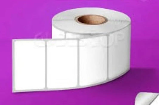 KIYA 38x25x2 DIRECT THERMAL 2000 Label Self-adhesive labels and durable inks are essential for ensuring label readability during transit.